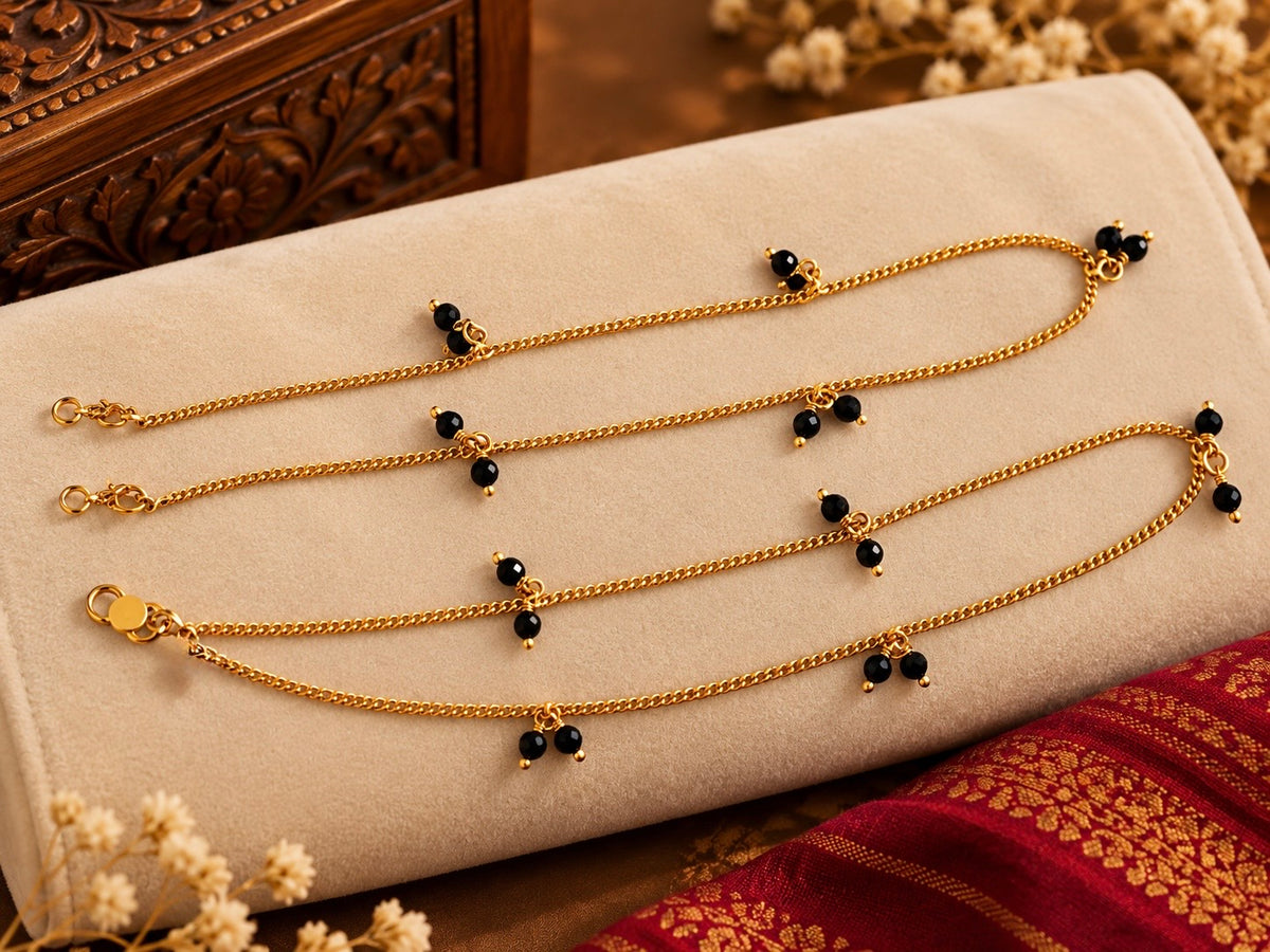 ANKLETS 03