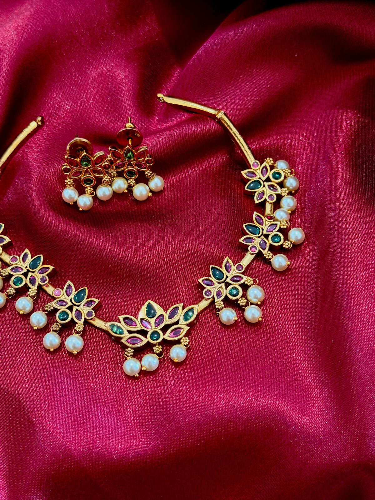 NECKLACE 055