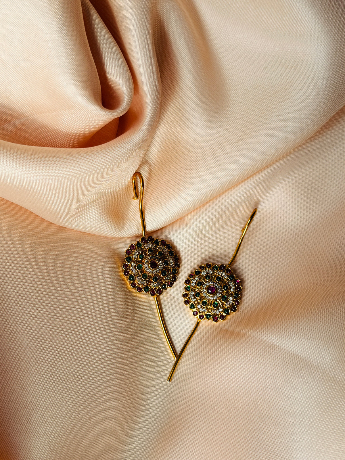 Premium kemp stone needle earcuff