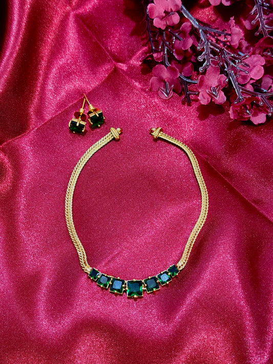 NECKLACE-045