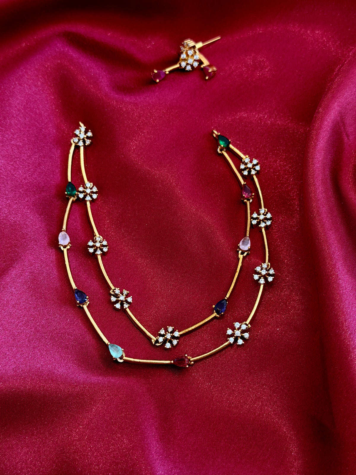 NECKLACE 050