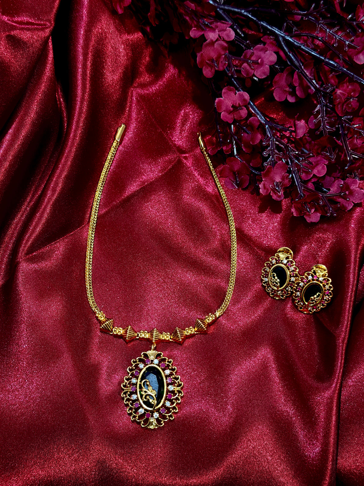 NECKLACE-047