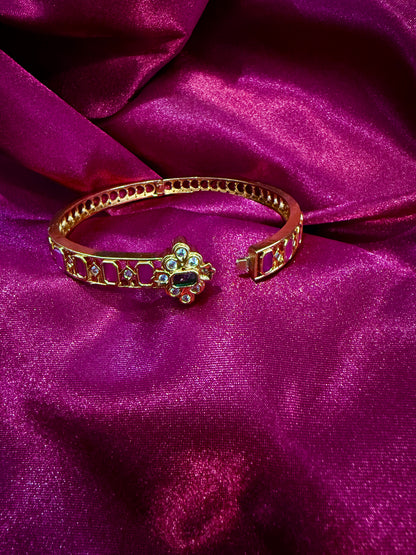 BANGLES 006