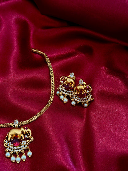 NECKLACE 056
