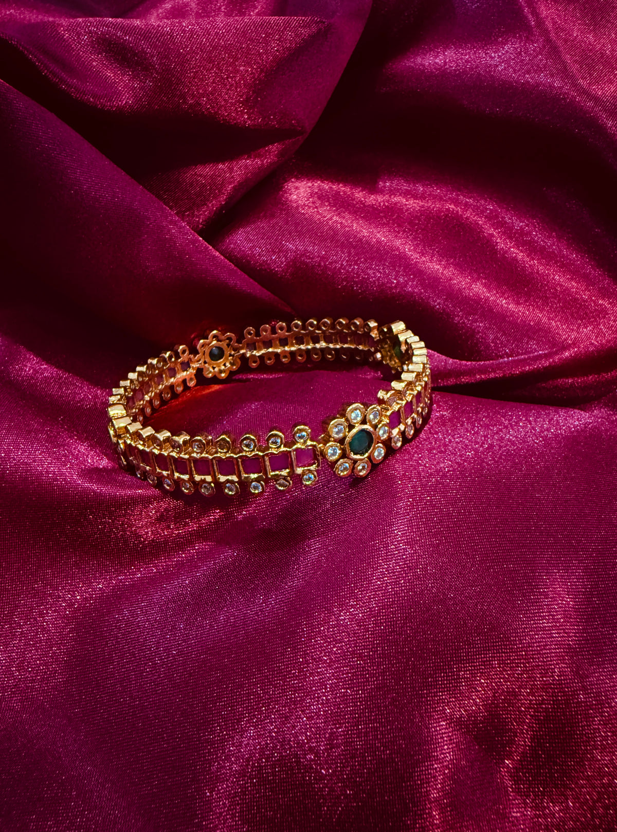 BANGLES 007