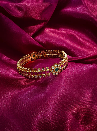 BANGLES 007