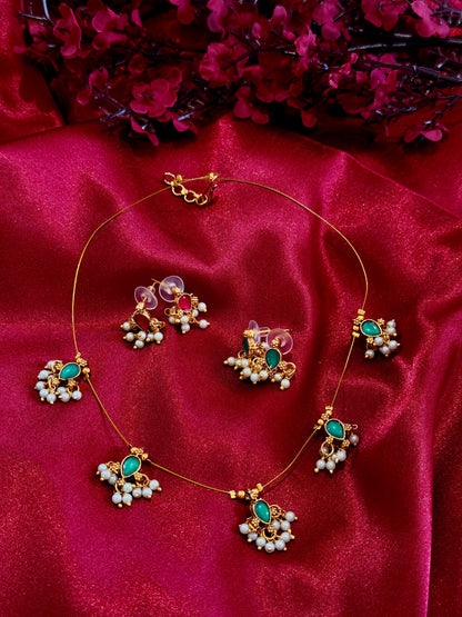 REVERSIBLE NECKLACE