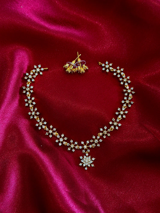 NECKLACE 053
