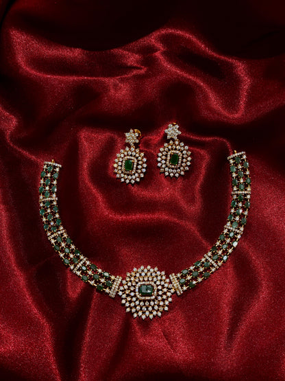 NECKLACE 084