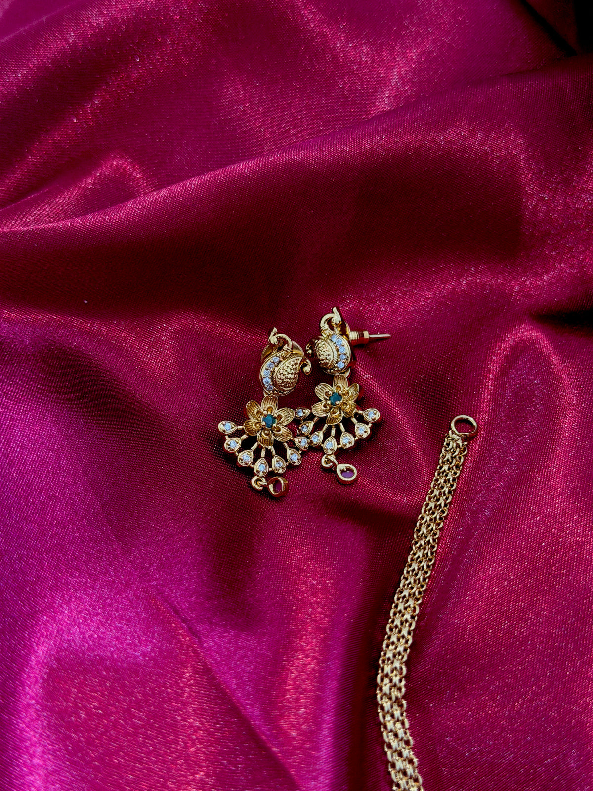 NECKLACE 058