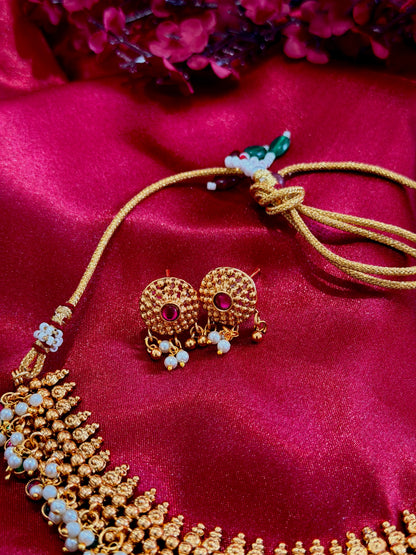 NECKLACE 072