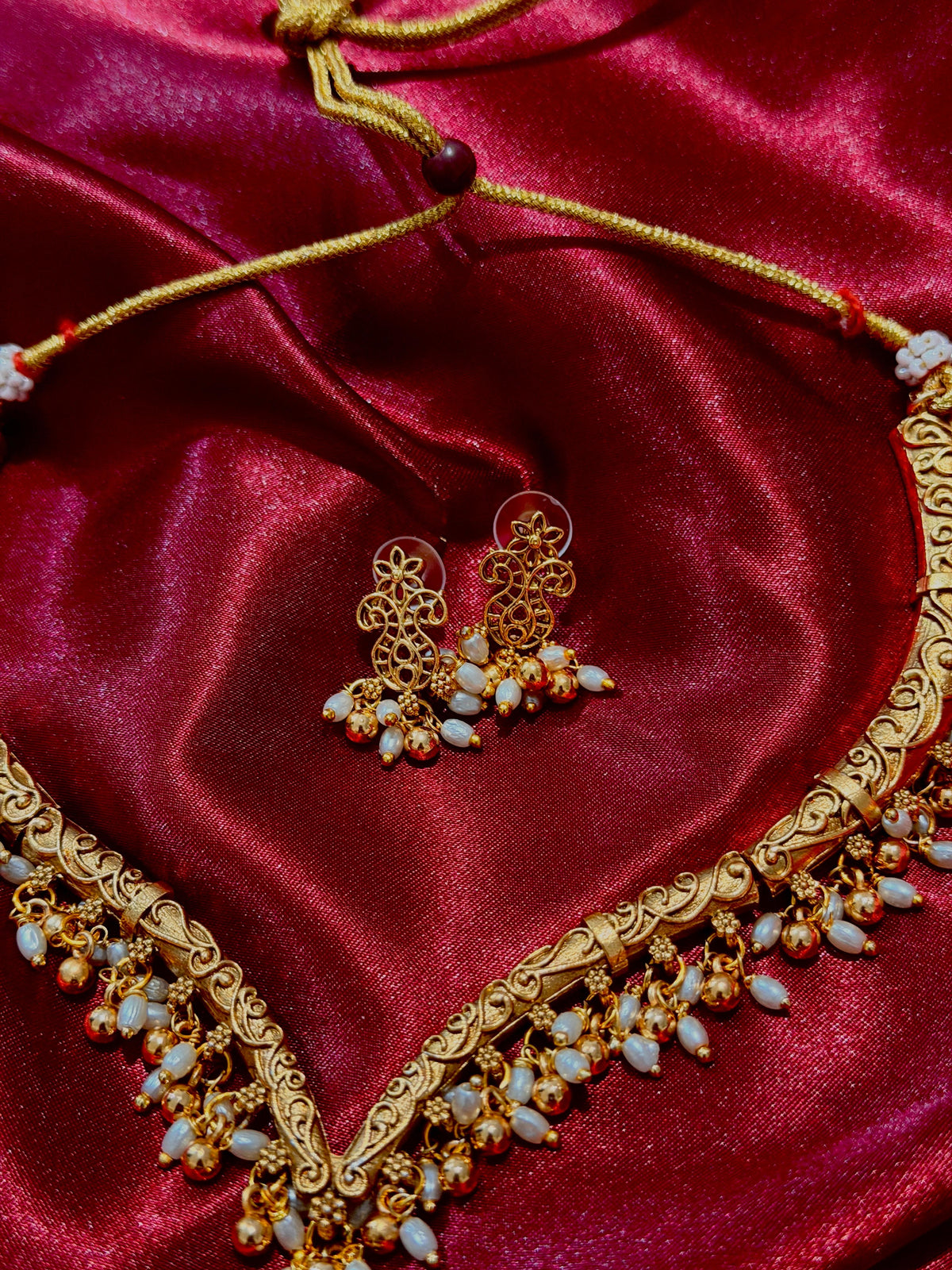 NECKLACE 082