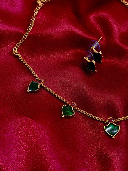 NECKLACE 068