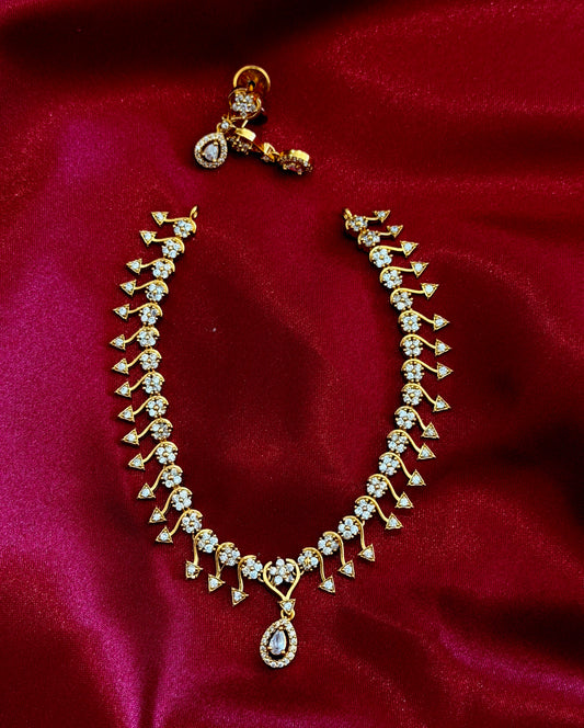 NECKLACE 051