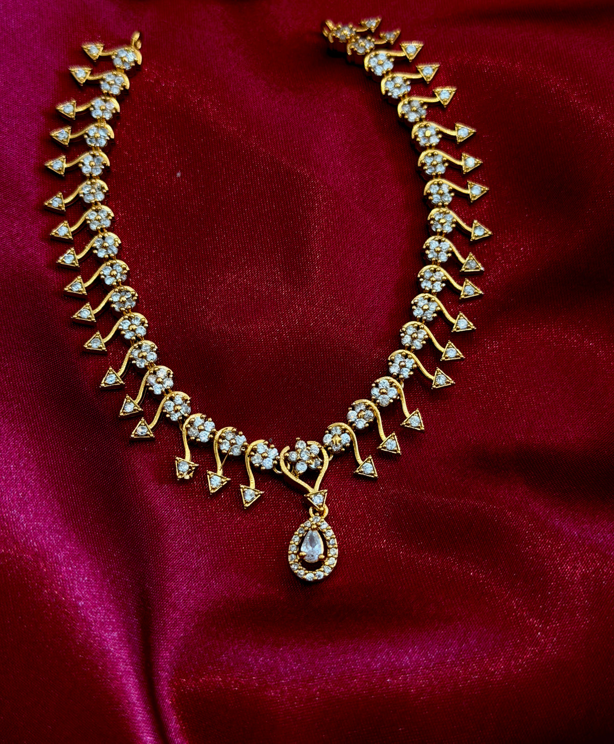 NECKLACE 051