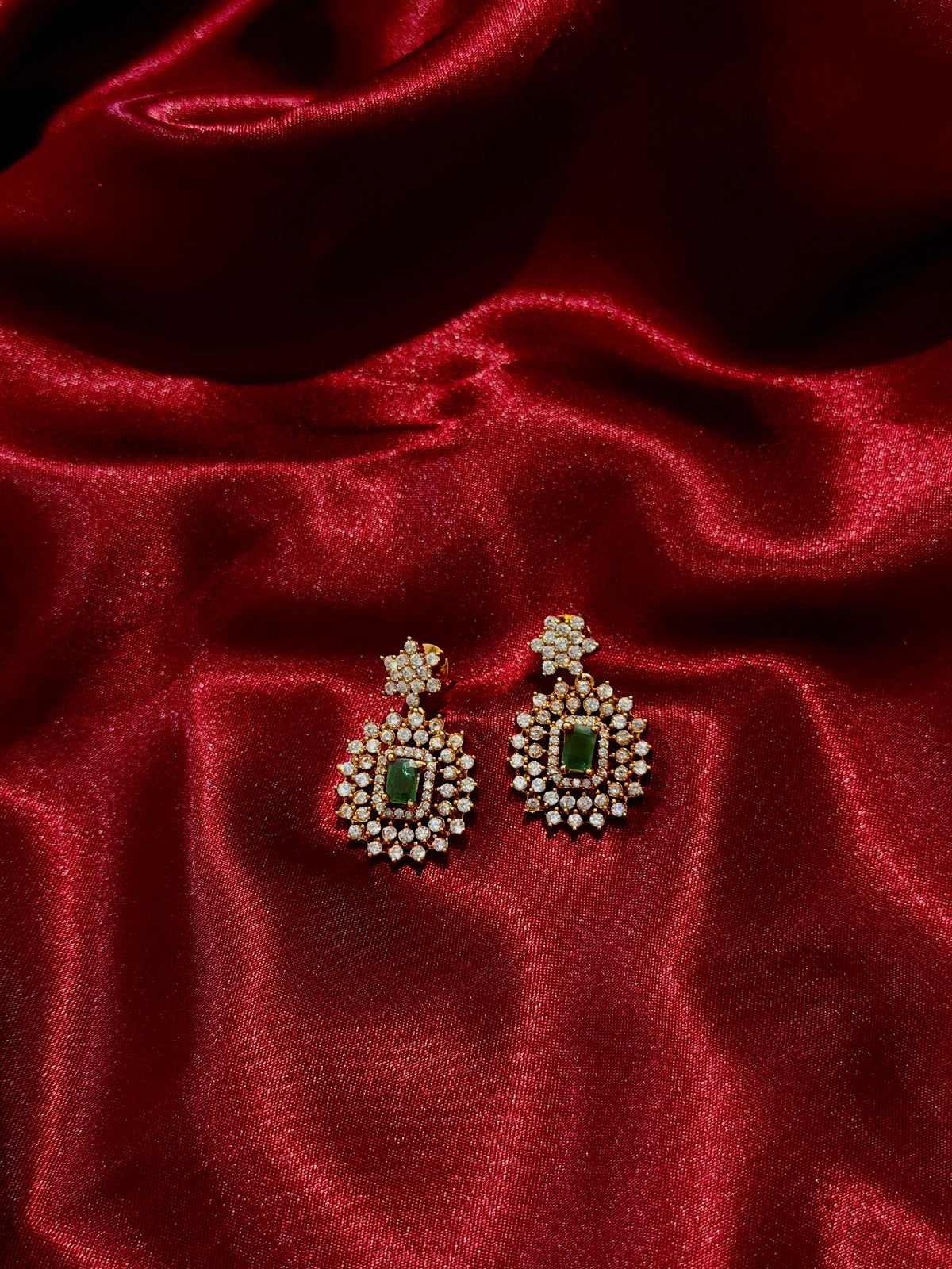 NECKLACE 084