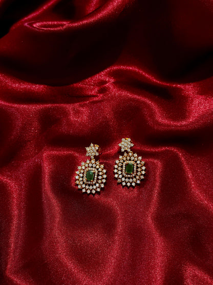 NECKLACE 084