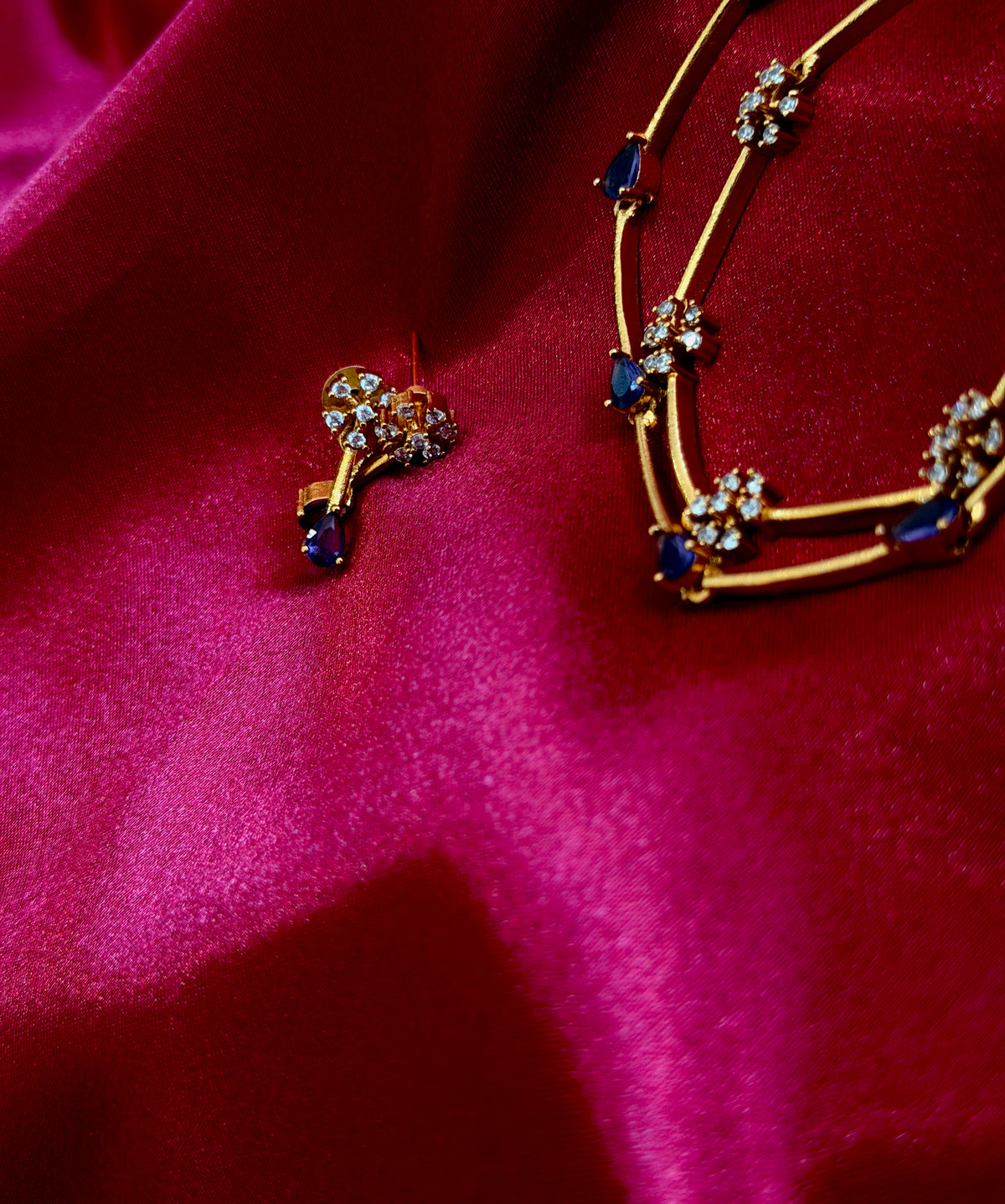 NECKLACE 050
