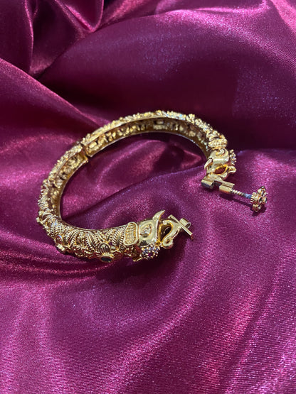 HAATHI OPEN BANGLES