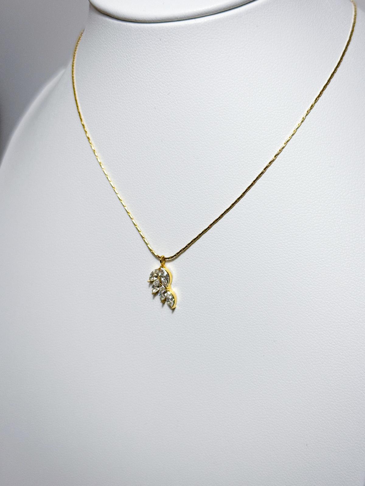 Serene Leaf Necklace