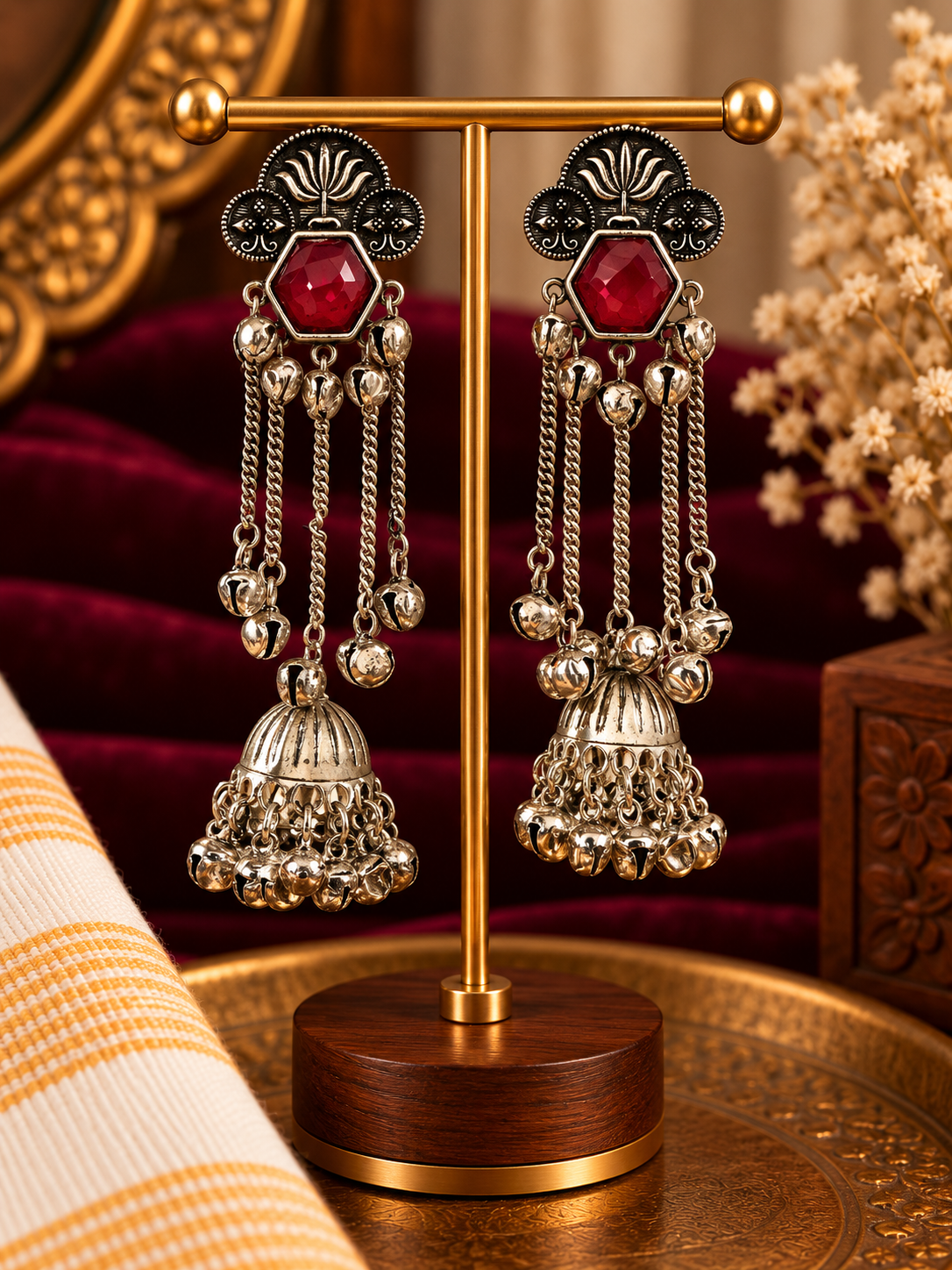 Lohitha Kashmiri Jhumka