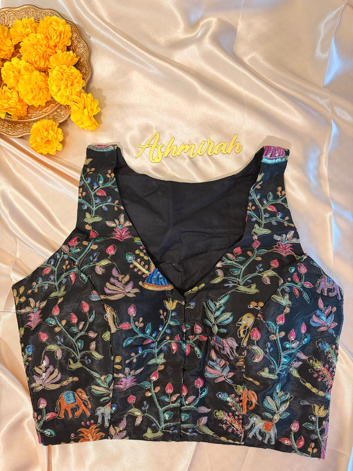 Rang Vanika V neck blouse