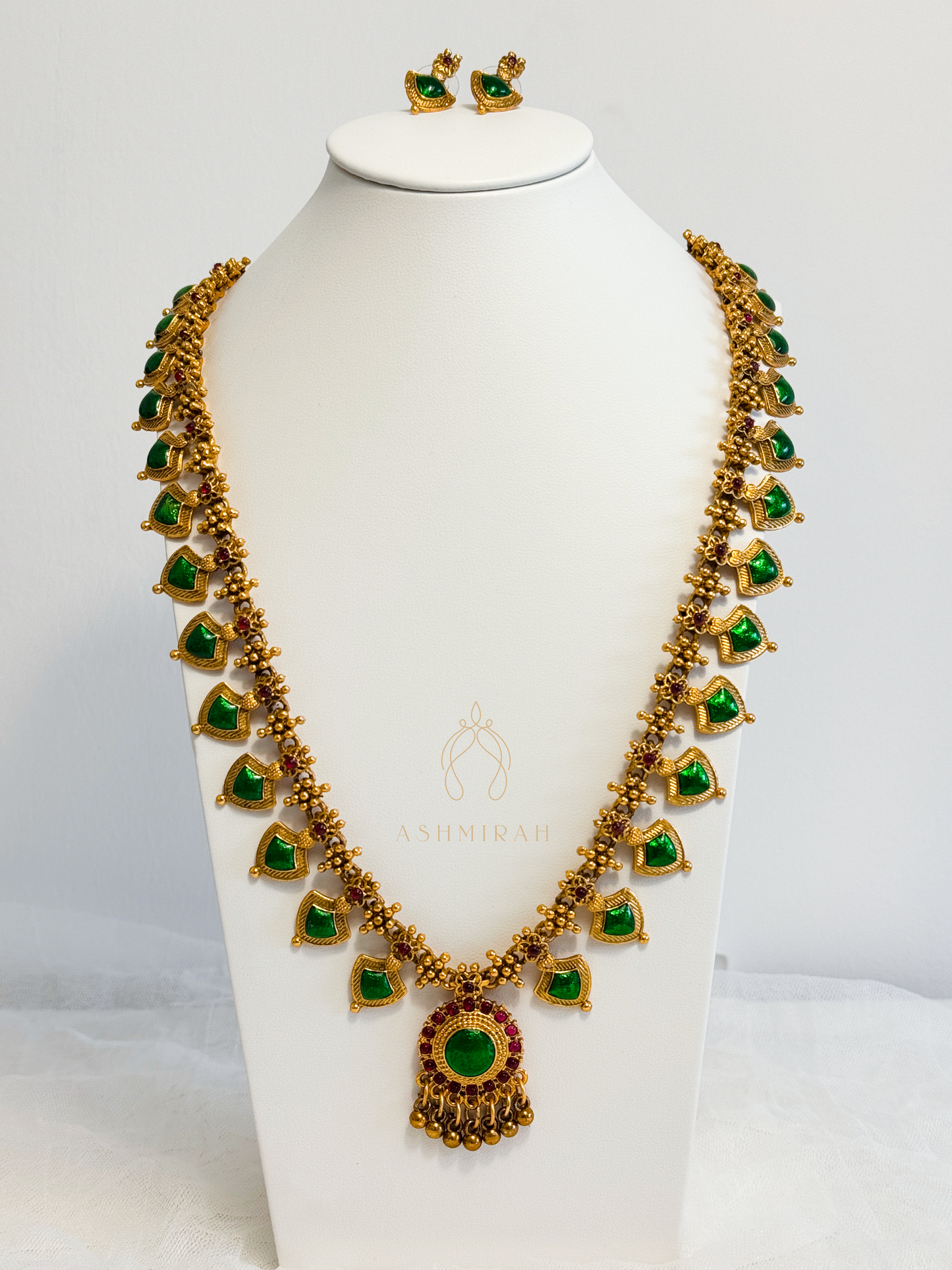 Meenakshi Long Haram