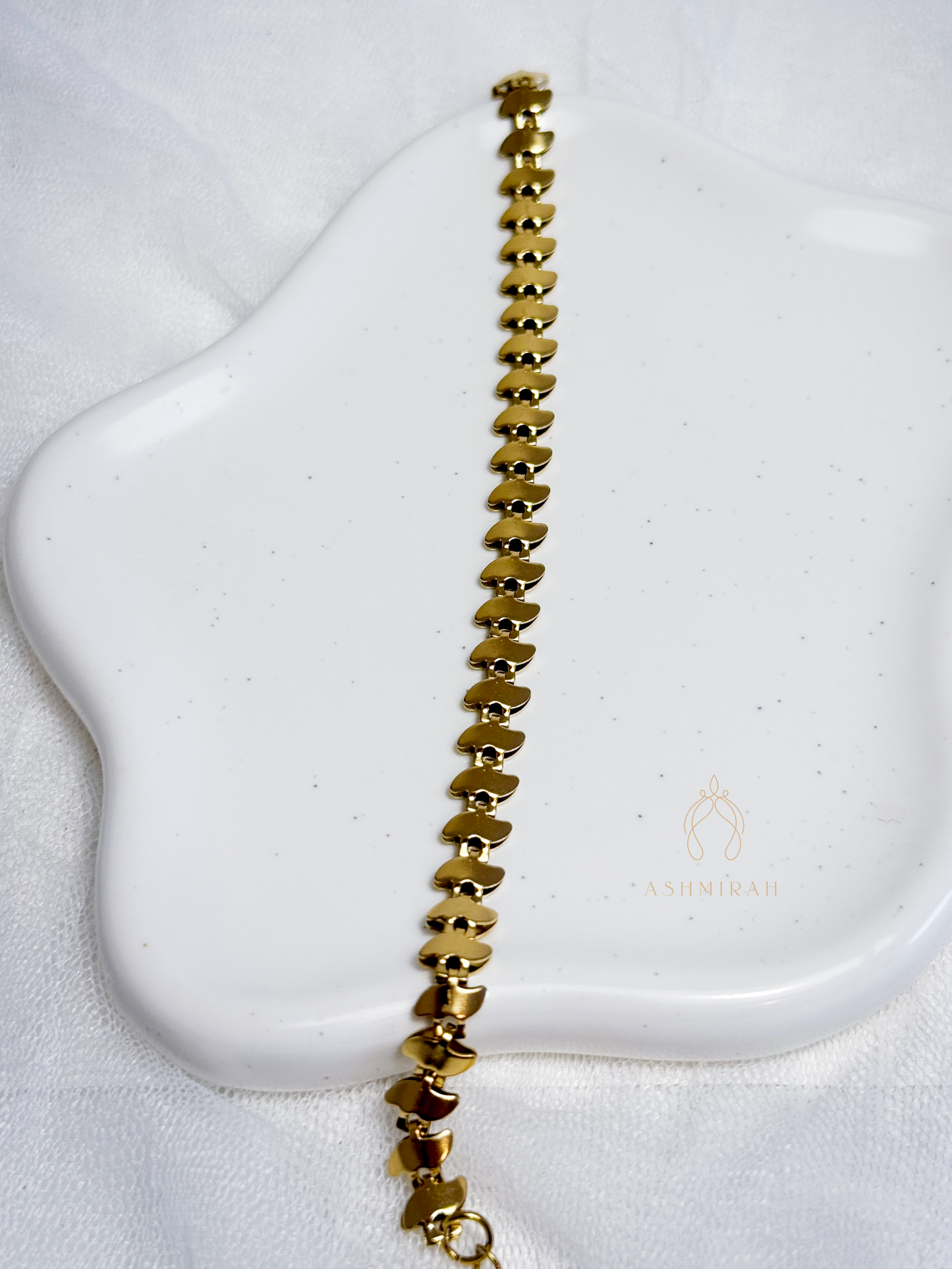 Golden Wave Link Bracelet