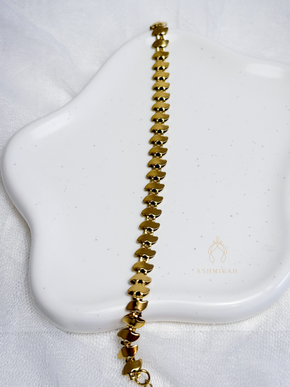 Golden Wave Link Bracelet