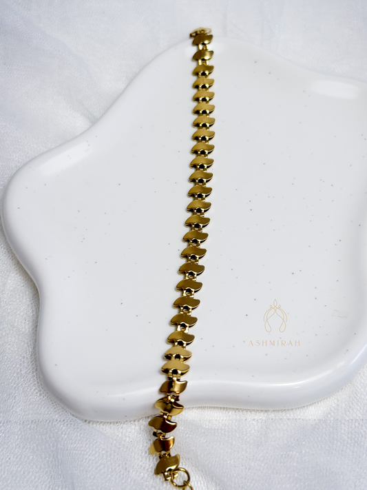 Golden Wave Link Bracelet