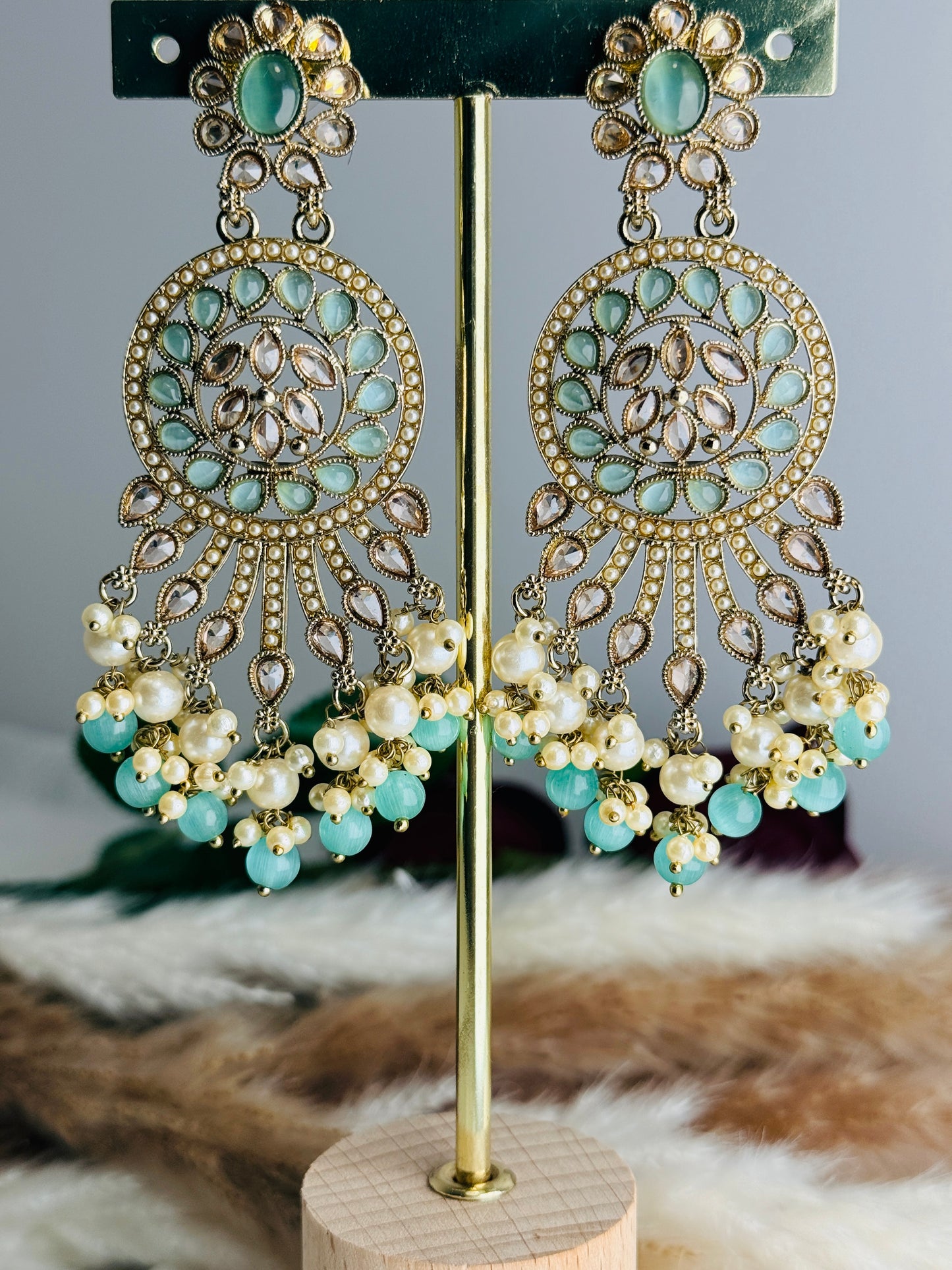 Zara Mint Chandbalis