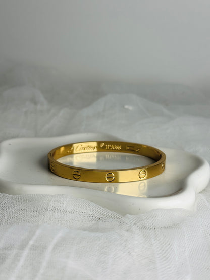 LB001 - Bracelet