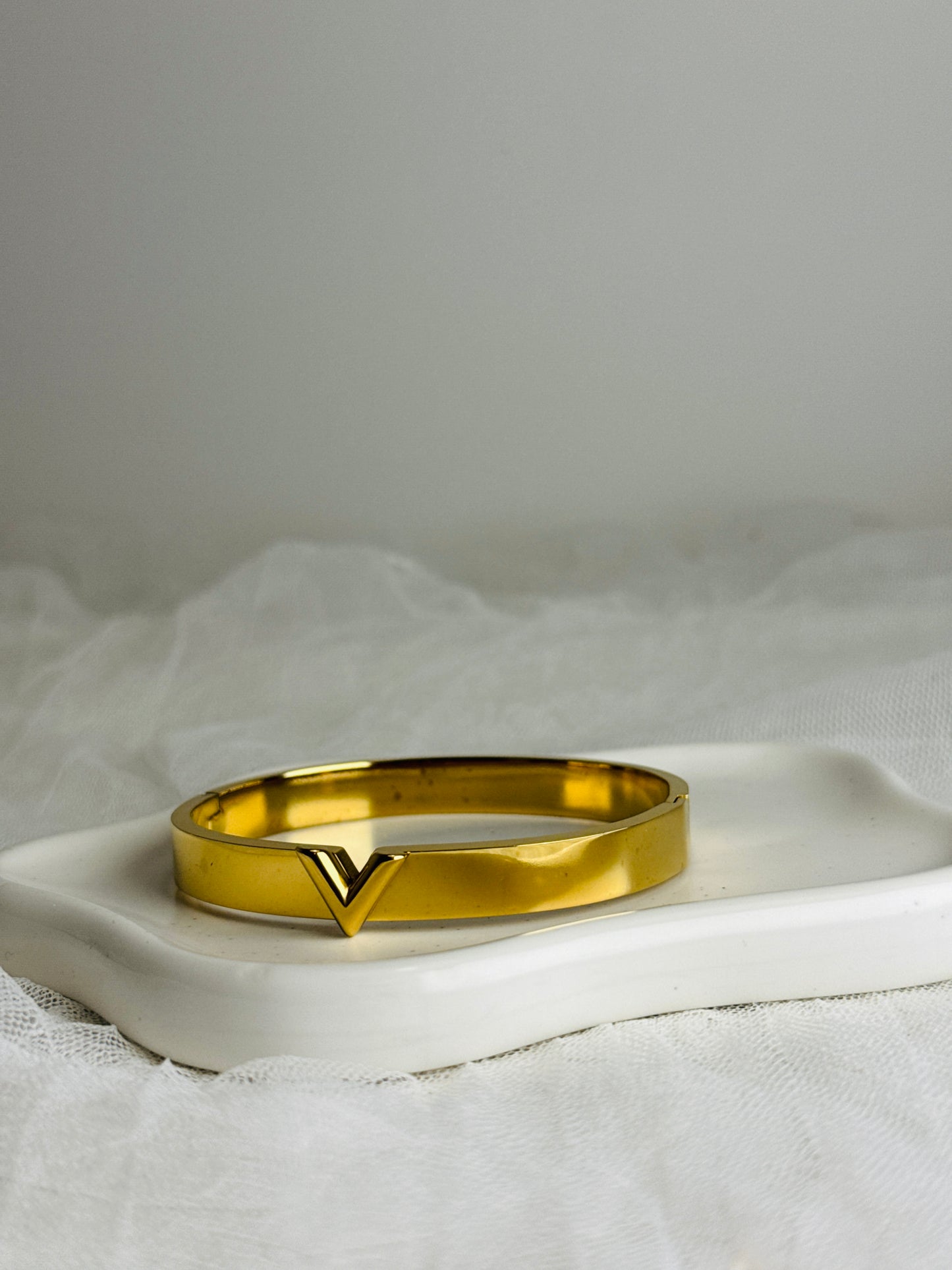 LB016 - Bracelet