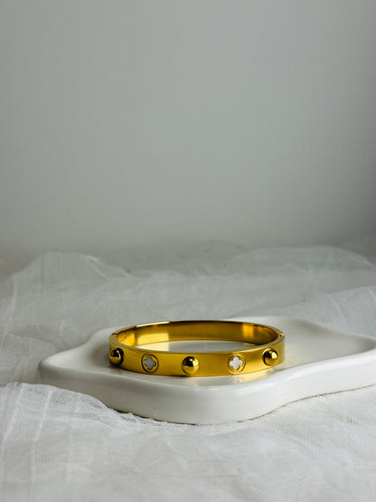 LB017 - Bracelet